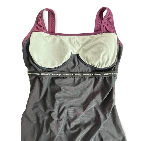 Speedo Purple One Piece Swimsuit 10‎ - Picture 9 of 14